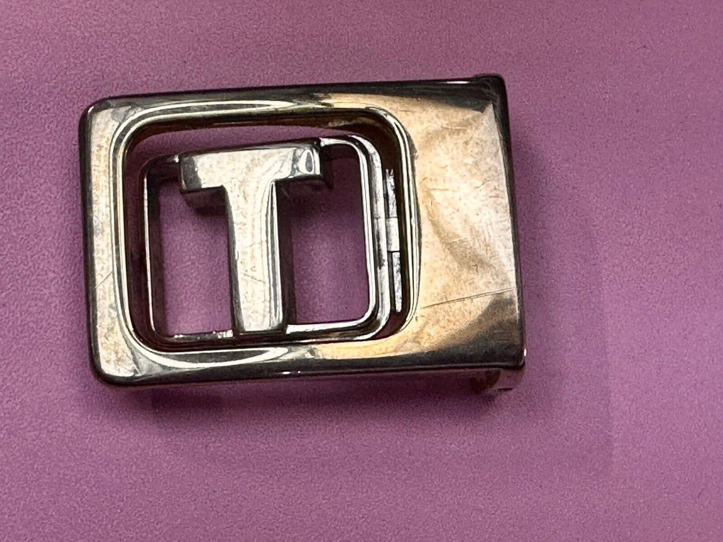 T - Letter Initial Monogram Vintage two tone swing arm small belt buckle