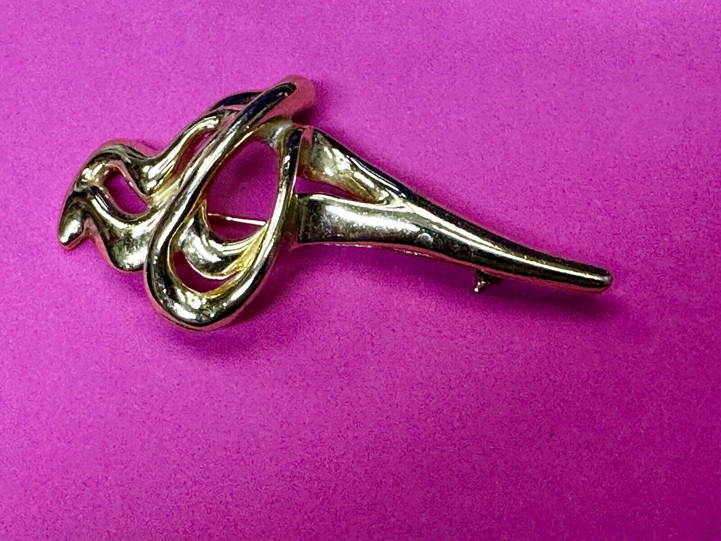 Swirl Abstract Unique Gold Tone Large 3" Vintage Brooch Pin Signed AJC