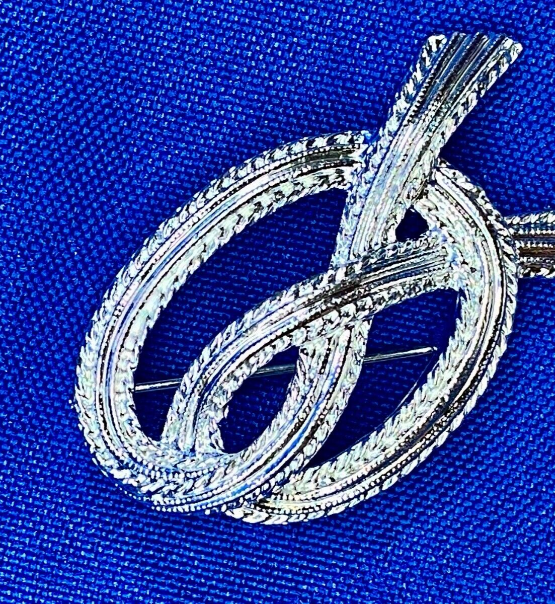 Vintage Emmons Knotted Bow Silver Tone Retro Costume Jewelry Brooch Pin