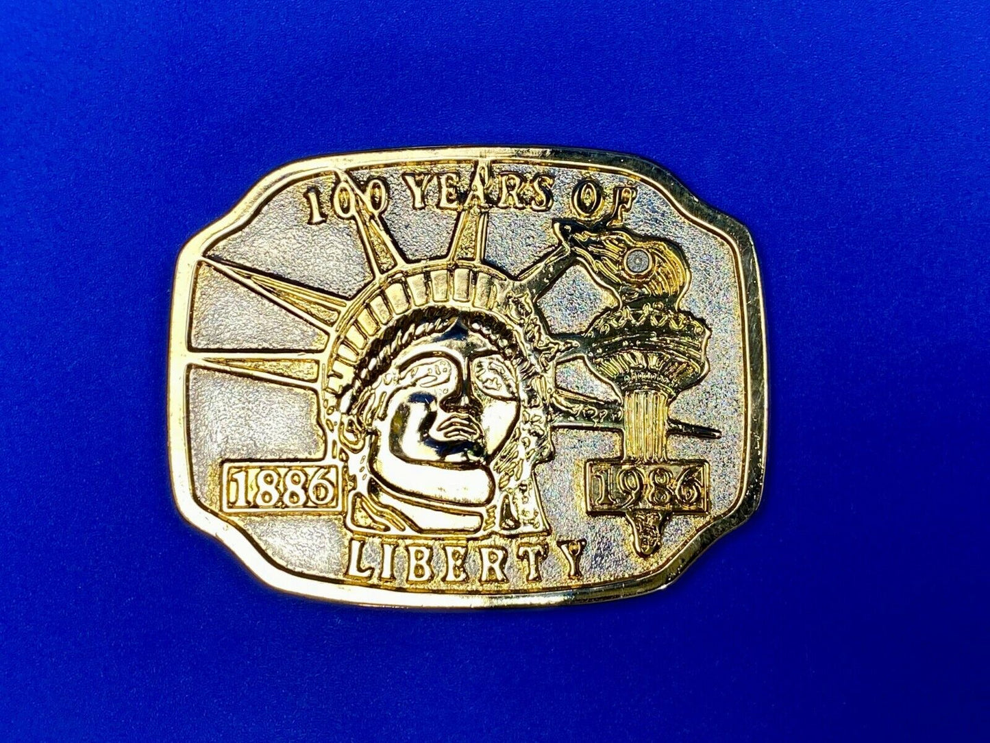 1886-1986 100 Years Of Liberty Statue Of Lady Liberty Belt Buckle Patriotic Nyc