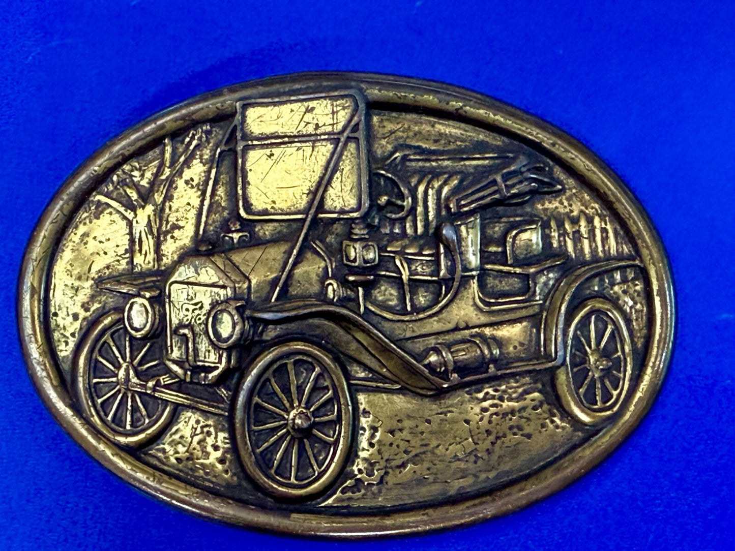 Vintage Avon Collectible Ford Model T Car Collectors Brass Tone Belt Buckle