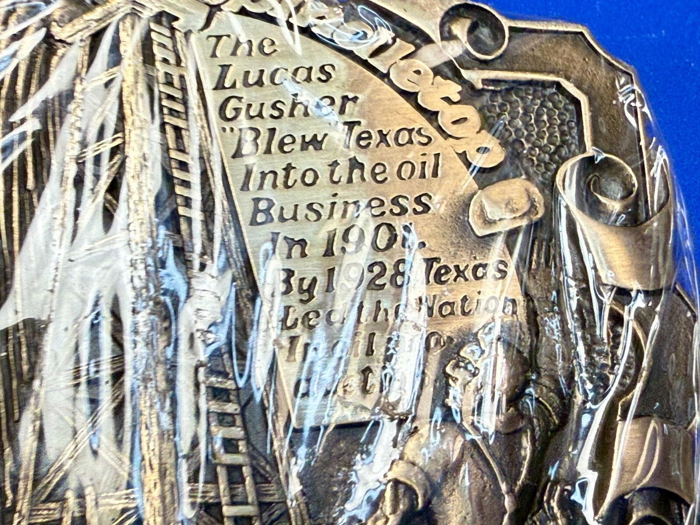 The Lucas Gusher Blew Texas Into the Oil Business 1901 -1928 Texas Belt Buckle