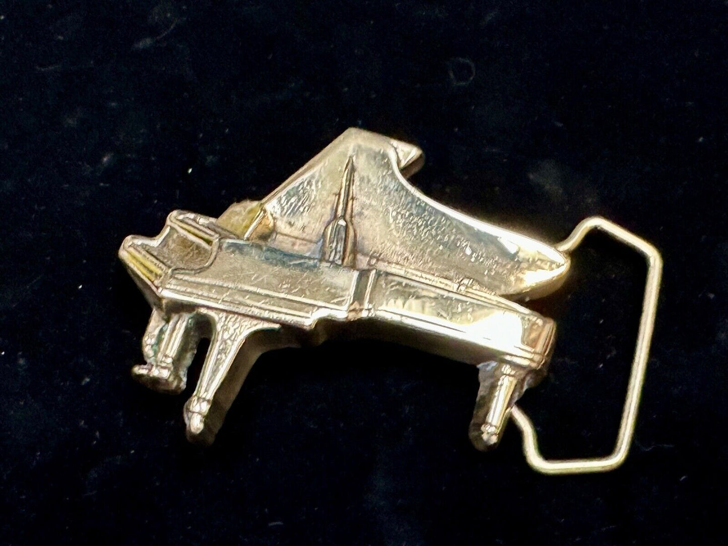 Beautiful Baby Grand Piano 1978 Baron Buckles Solid Brass belt buckle