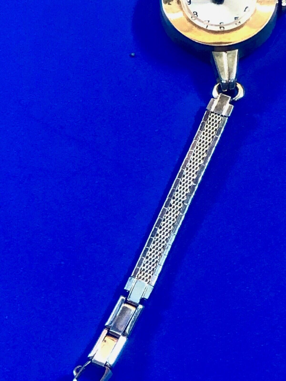Timex Vintage Gold tone Disc Circular retro woman’s wind up watch