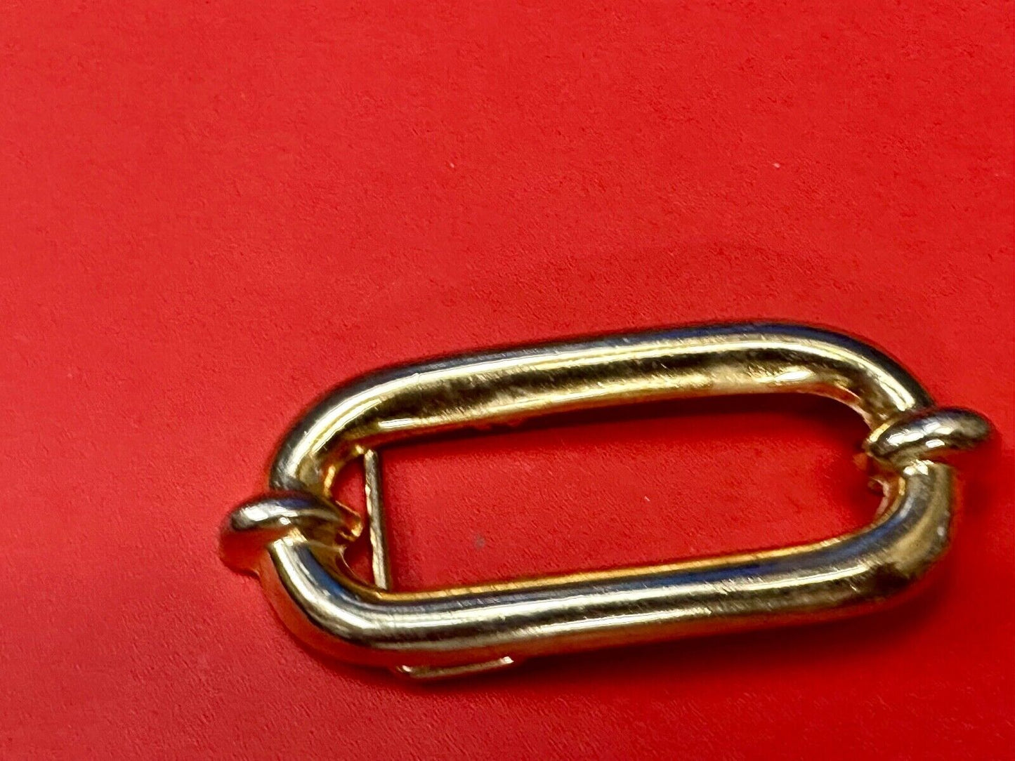 Vintage gold tone Tube Link Pattern belt buckle