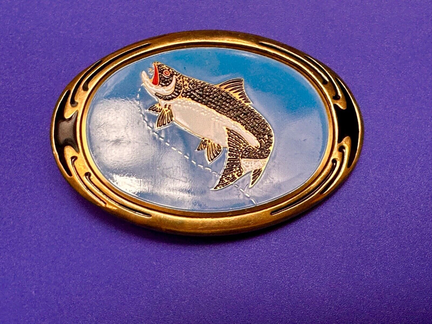 Beautiful Fly fishing - Solid brass 1988 F 09 belt buckle Fishermans gift!