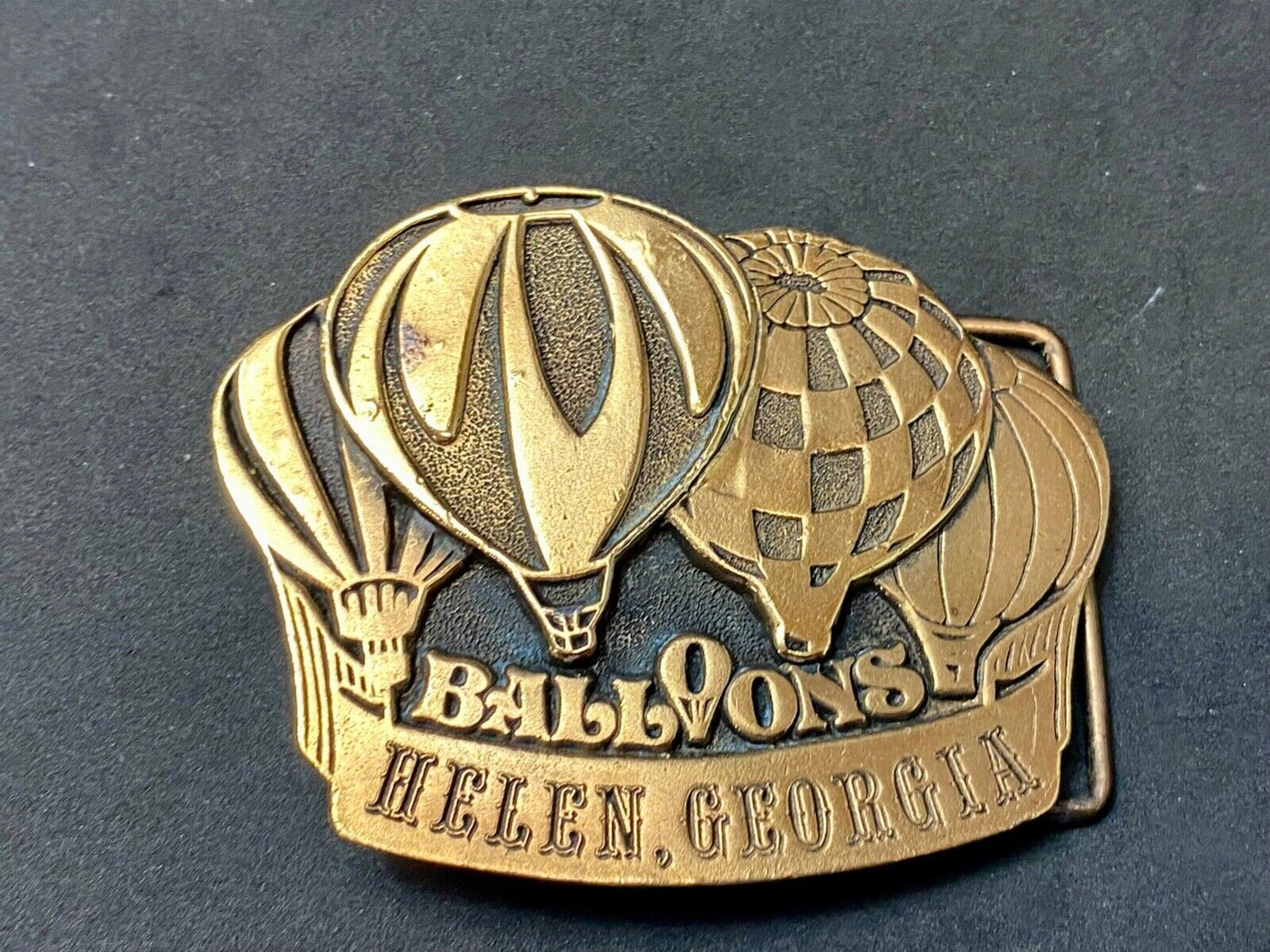 VINTAGE 70's HOT AIR Balloons Belt Buckle Helen Georgia Collectible Belt Buckle