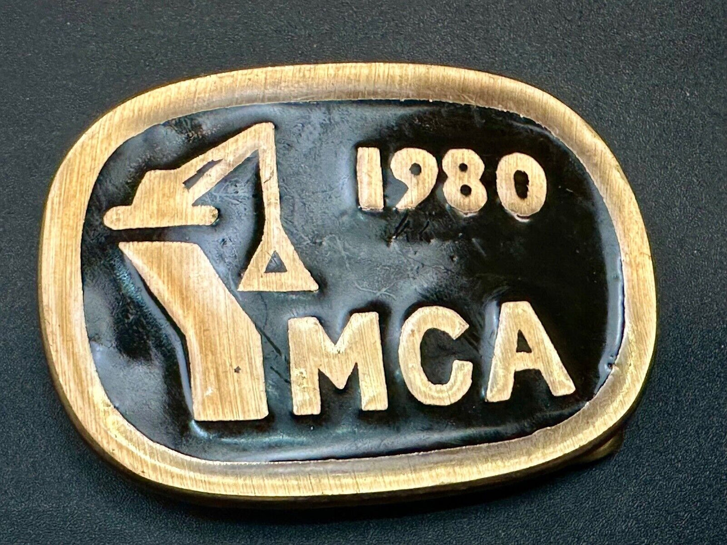 Vintage 1980 MCA crane Construction Street Heavy Equipment belt buckle