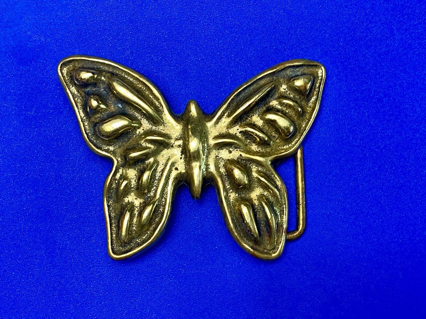 Beautiful Hippy Hobo style solid brass cut out ornate belt buckle