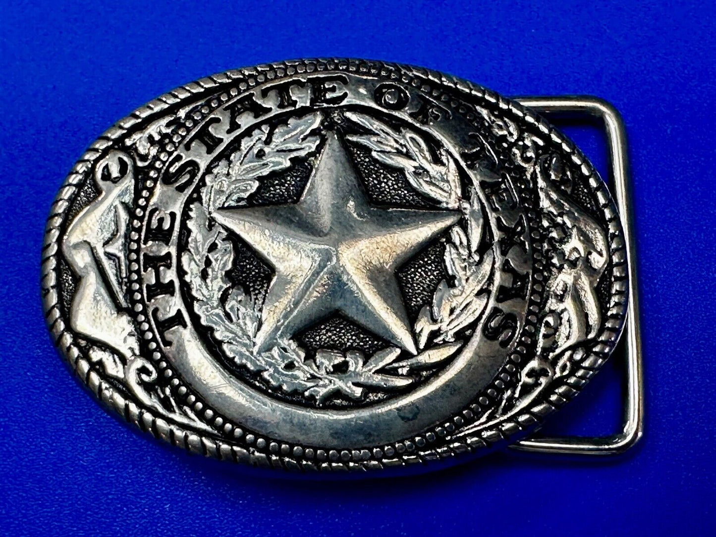 The Great State of Texas Star Flag Theme Vintage Silver tone western Belt Buckle