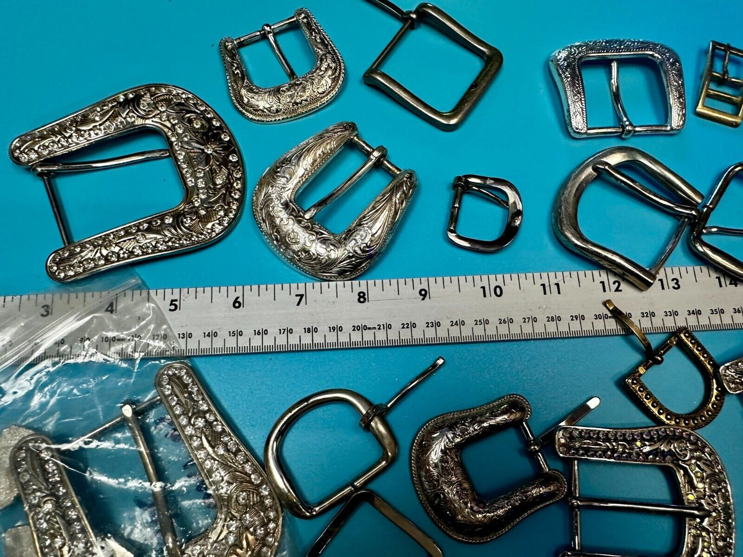 20 Vintage & Western Ranger Style Belt buckles - Lot, Grab Bag - Resale Gifts!