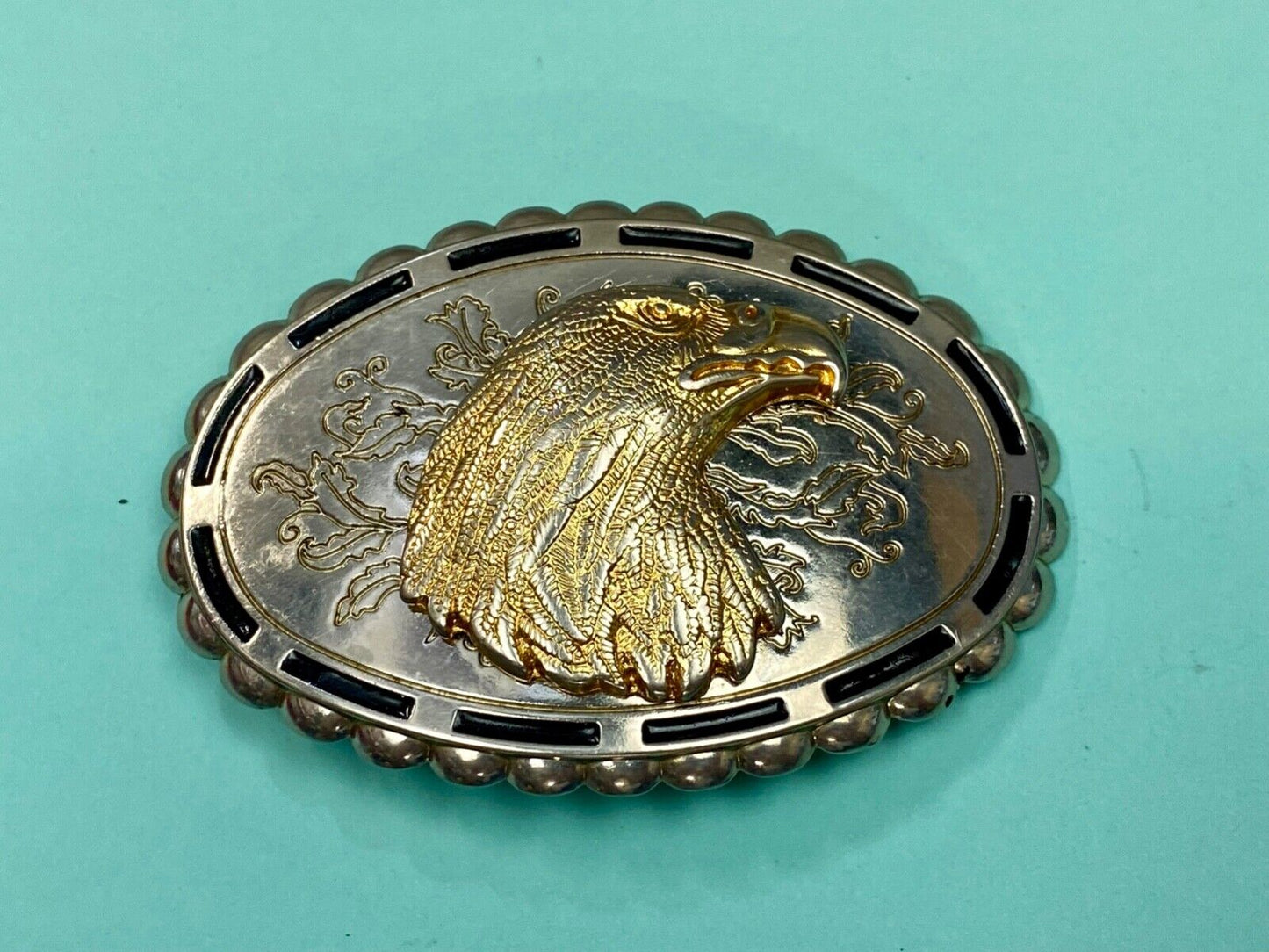 Bald Eagle head Patriotic western oval black accented boarder belt buckle