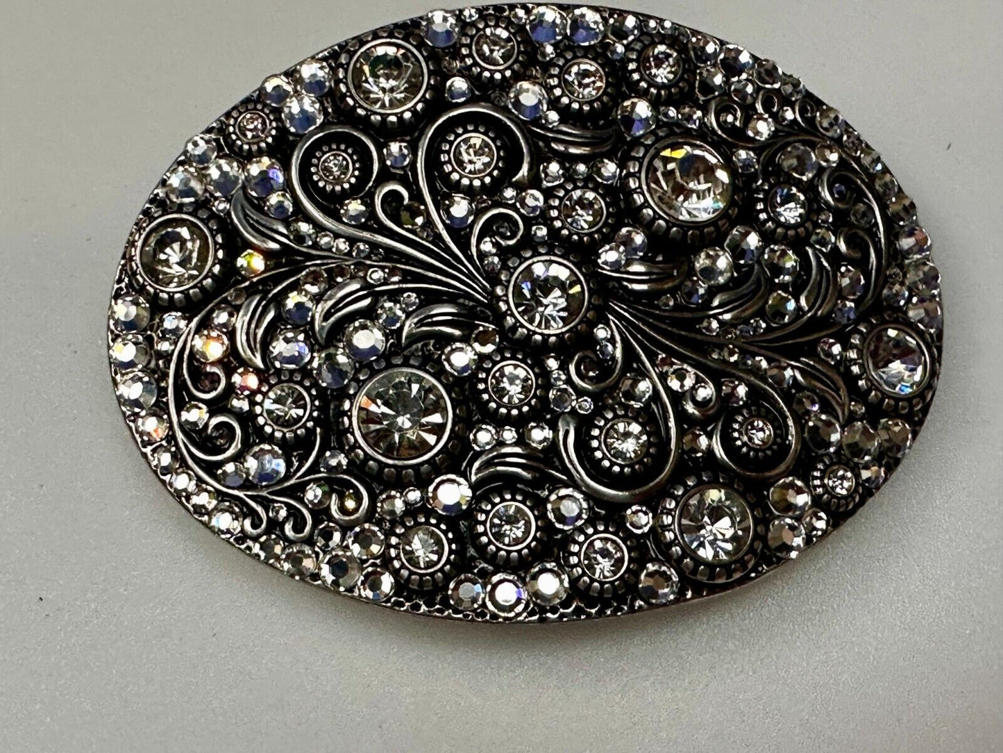 Beautiful Sparkling Rhinestone Accented Leaf Swirl Western Fashion Belt Buckle