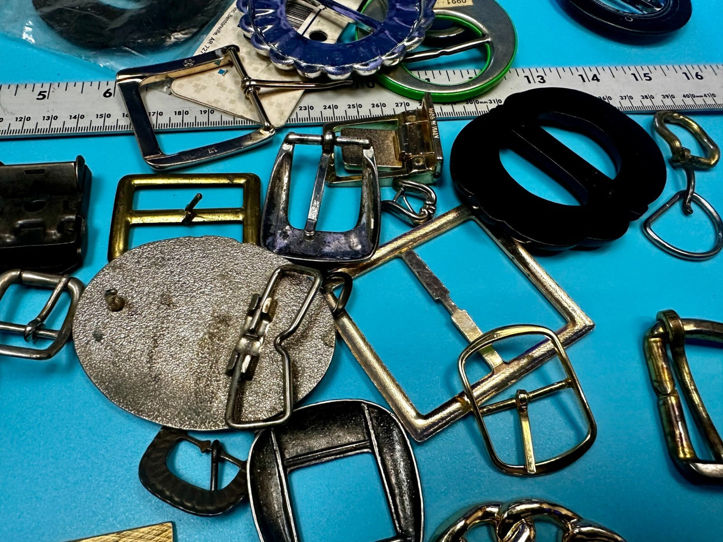 30 Vintage & Modern Belt Buckles - Lot, Grab Bag - Resale / Gifts!