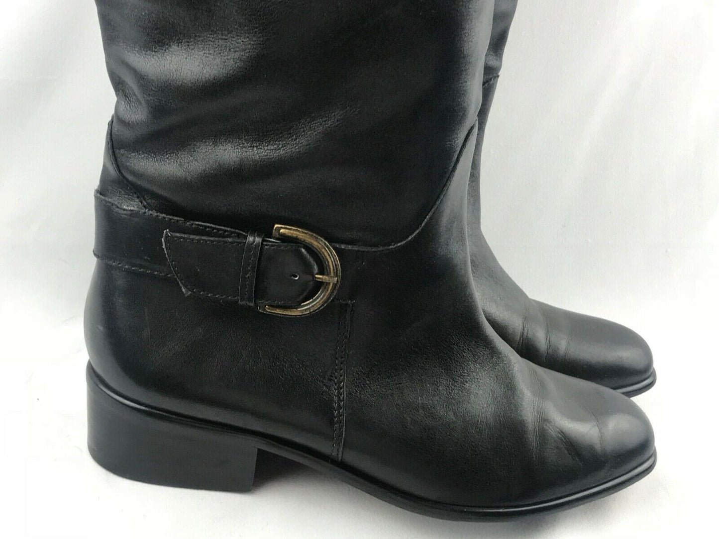 BANDOLINO Black Leather Tall Riding Boot w/ Buckle 5.5