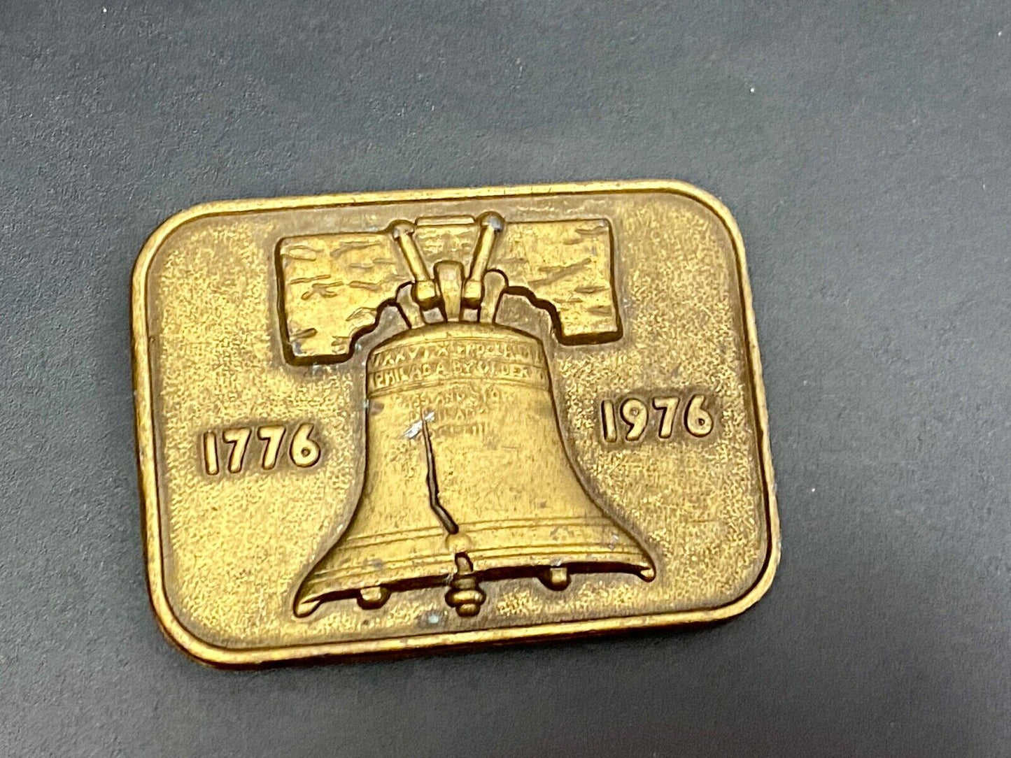 Bicentennial Liberty Bell 1776 American Belt Buckle - Hencel 1976 Mount View Ca