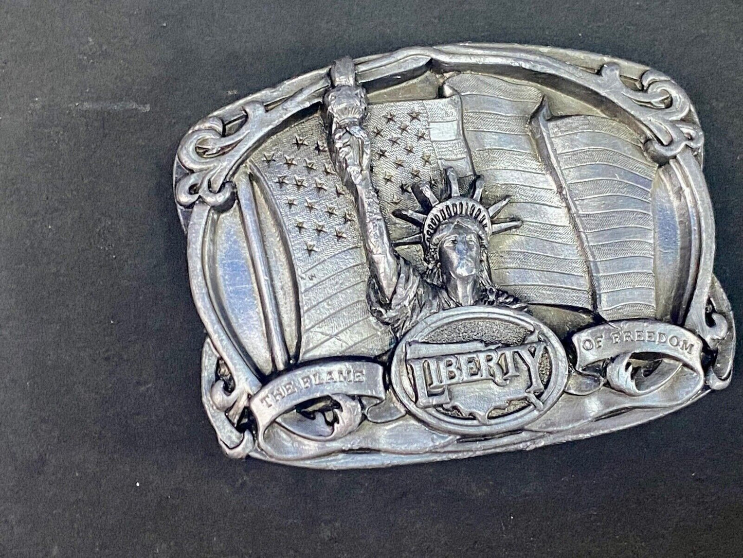 The Flame Of Freedom Nyc Statue Of Lady Liberty Usa America K-42 Belt Buckle