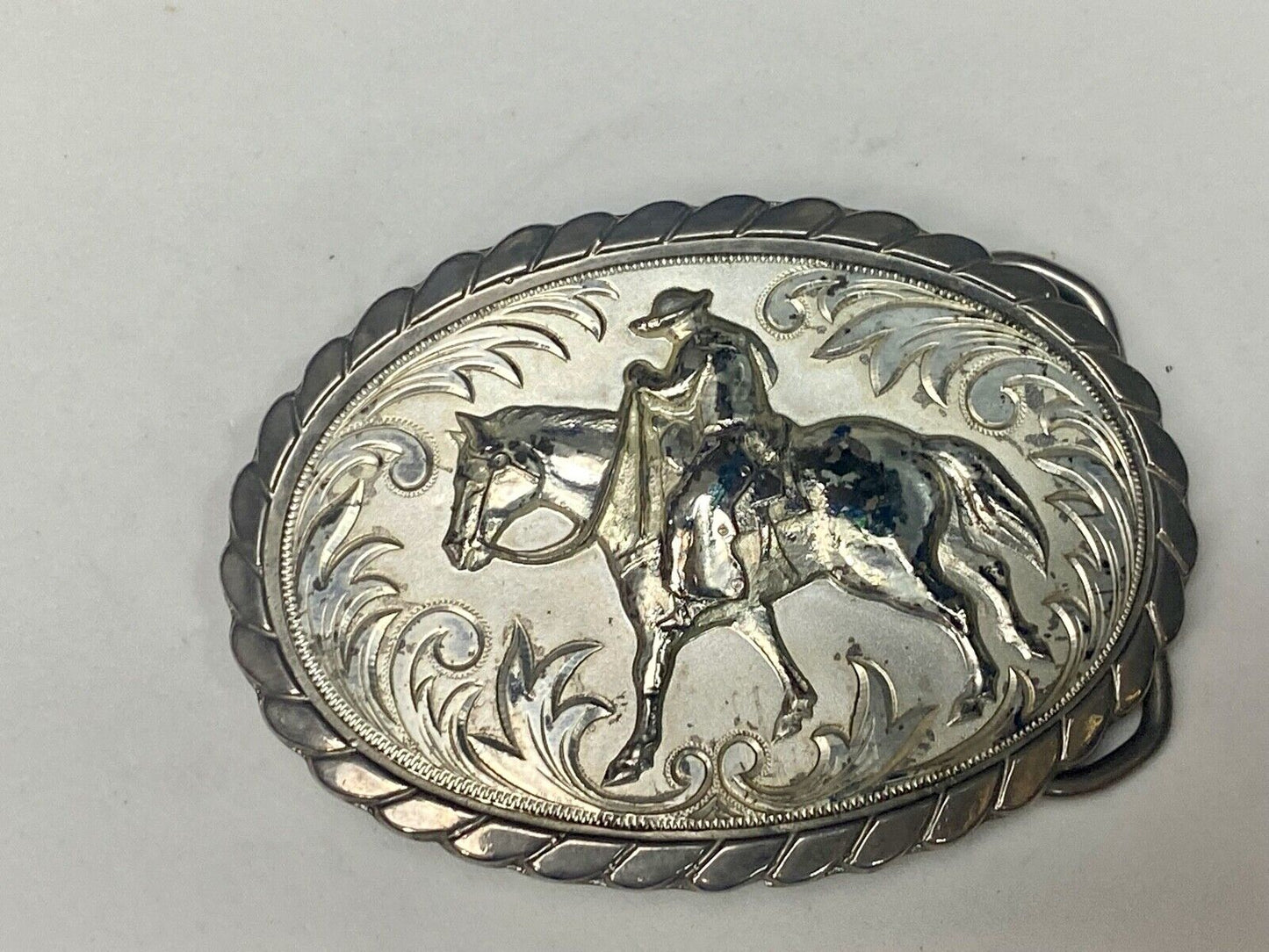 Vintage Cowboy Man Riding Horse Horseback Oval Western Style Belt Buckle