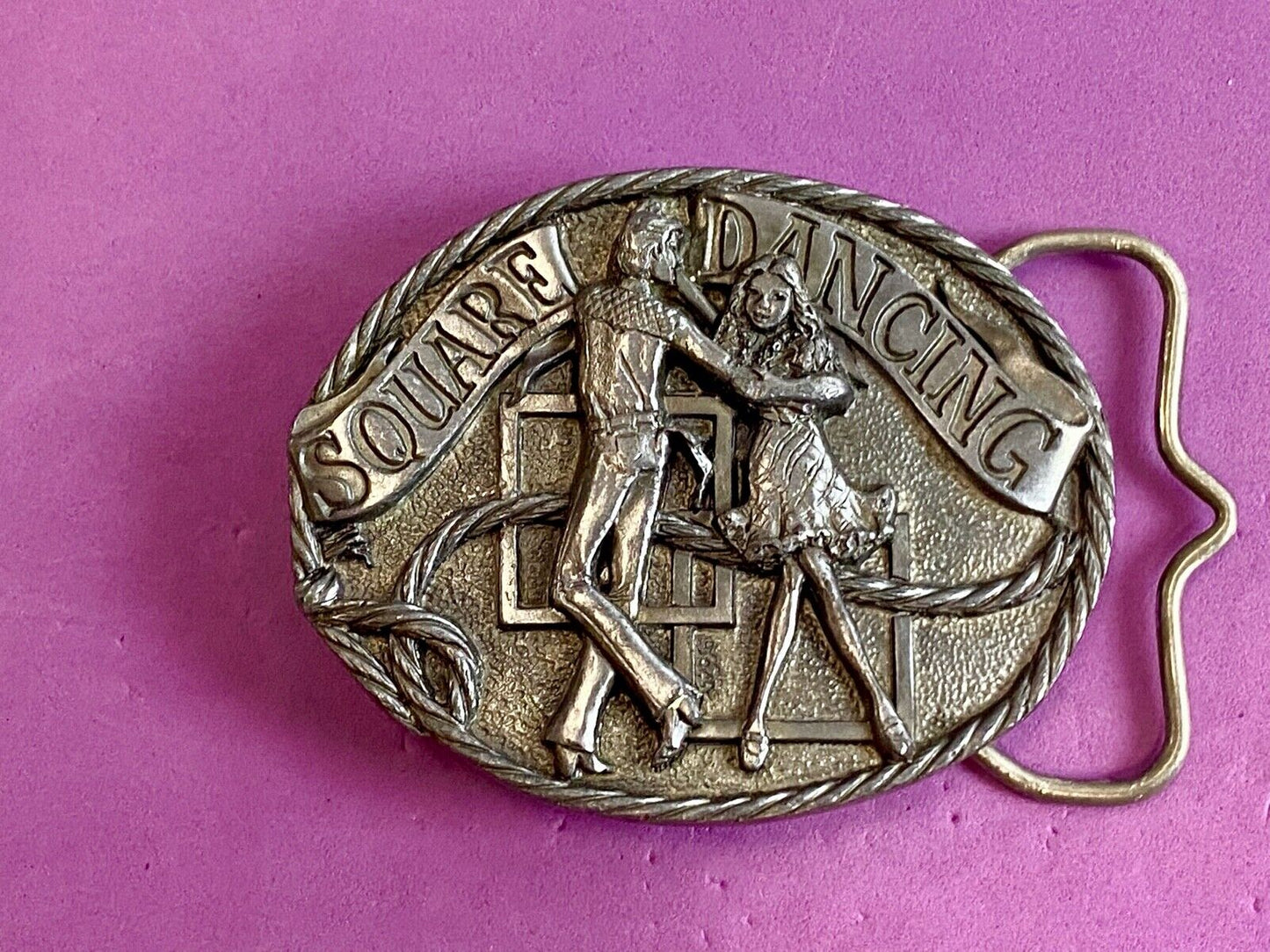 vintage 1986 Romantic Couple square dancing C+J INC belt buckle