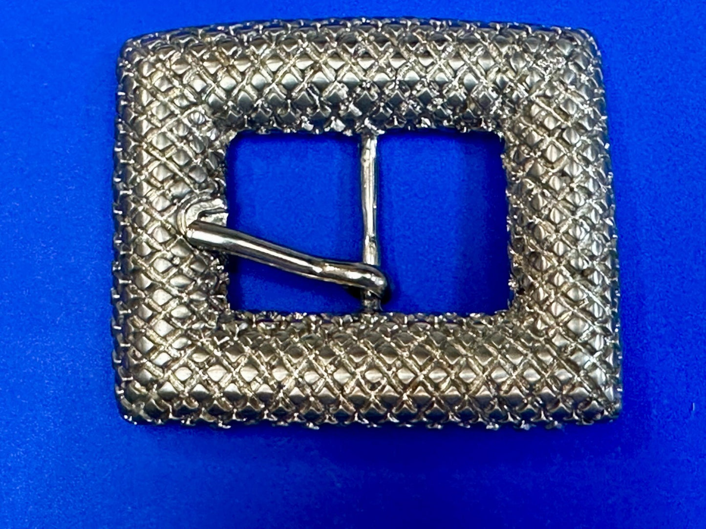 Thick Textured Metal Center Bar Silver Color Hippy Replacement Dress Belt Buckle