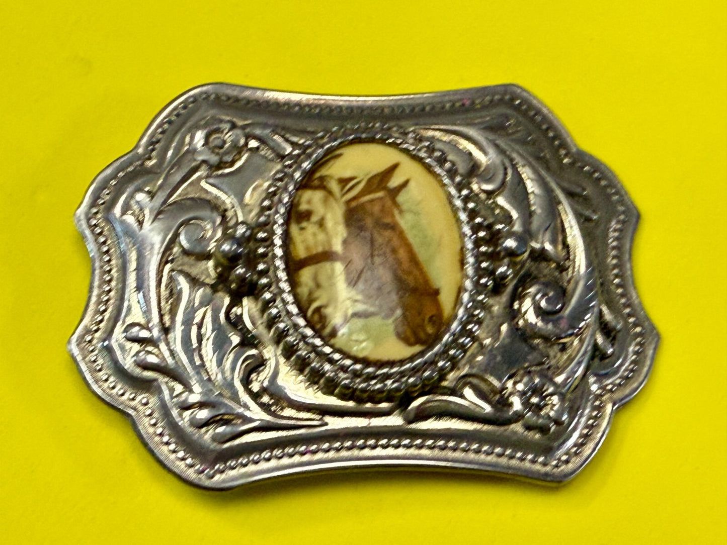 Beautiful Two Horse Head Picture Cabochon Centerpiece Western Ornate Belt Buckle