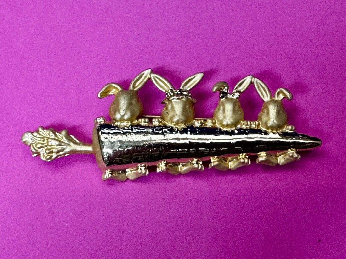 Adorable Bunny Rabbit Family Eating Carrot Gold Tone Pin Brooch Signed by AJC