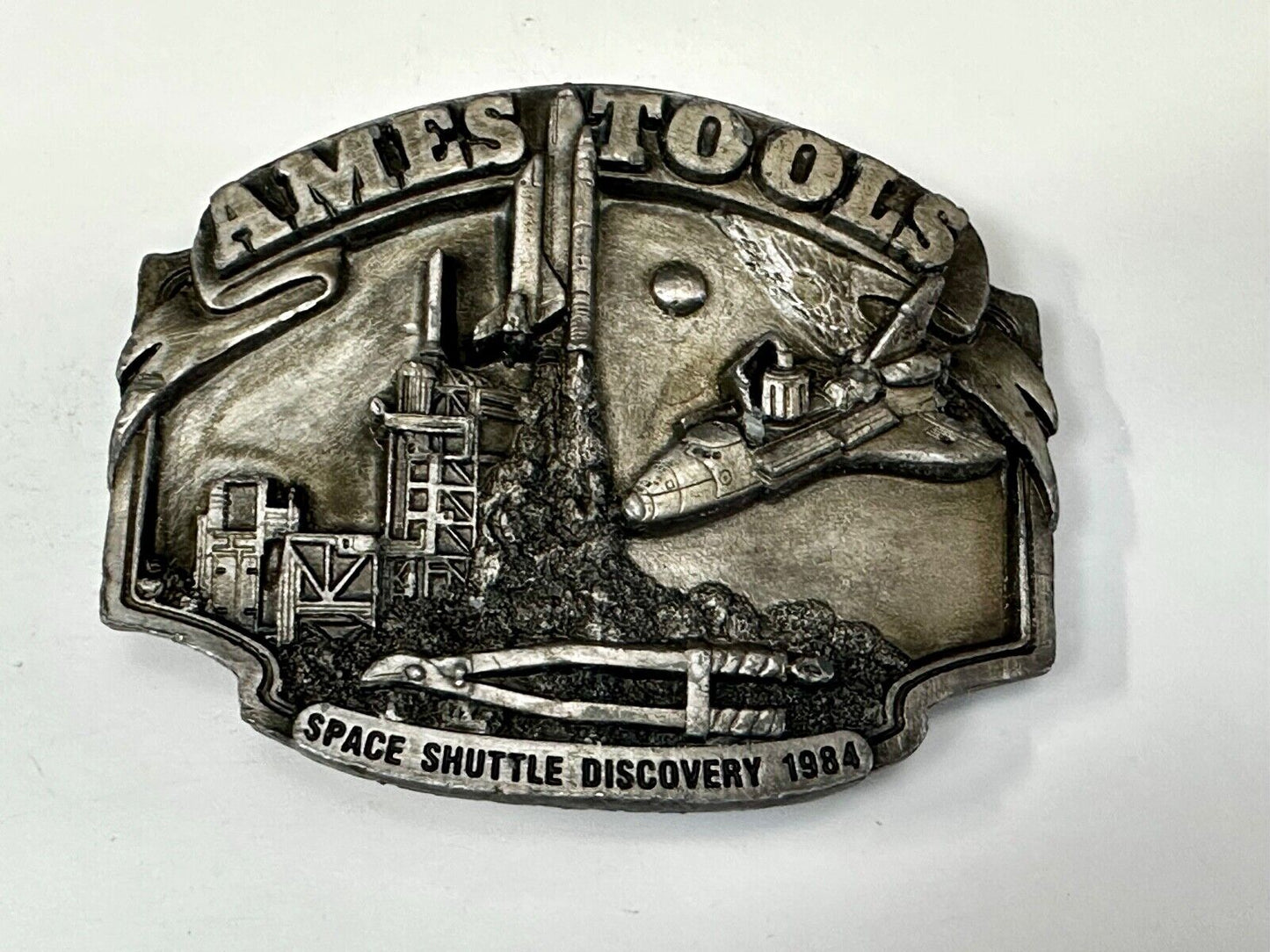Ames Tools Space Shuttle Discovery 1984 Commemorative 90's Limited Belt Buckle