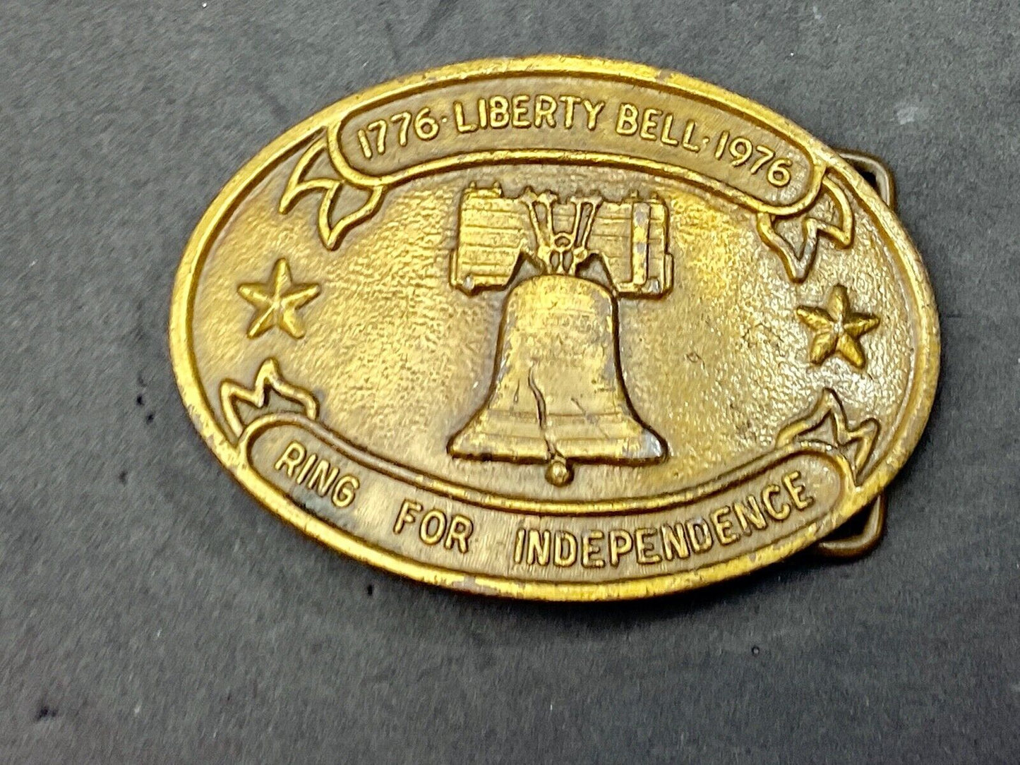 USA Liberty Bell Bicentennial Celebration ring for independence 76 belt buckle