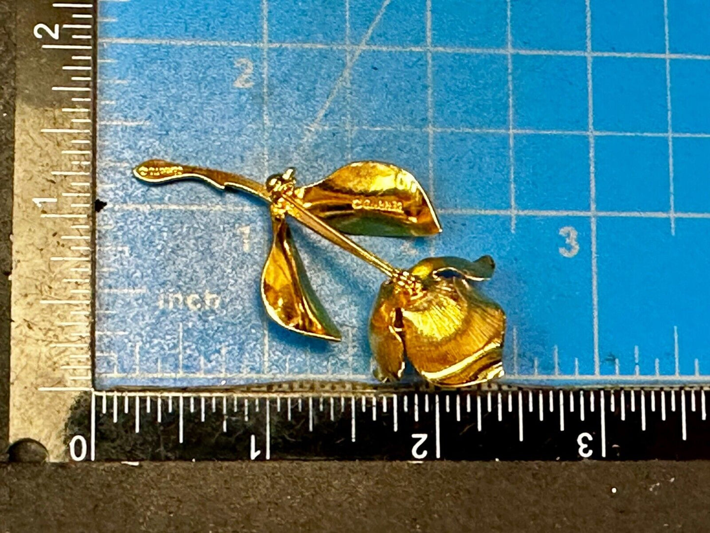 Beautiful Long Stem Rose Flower Gold Tone Vintage Brooch Pin Signed by Cerrito