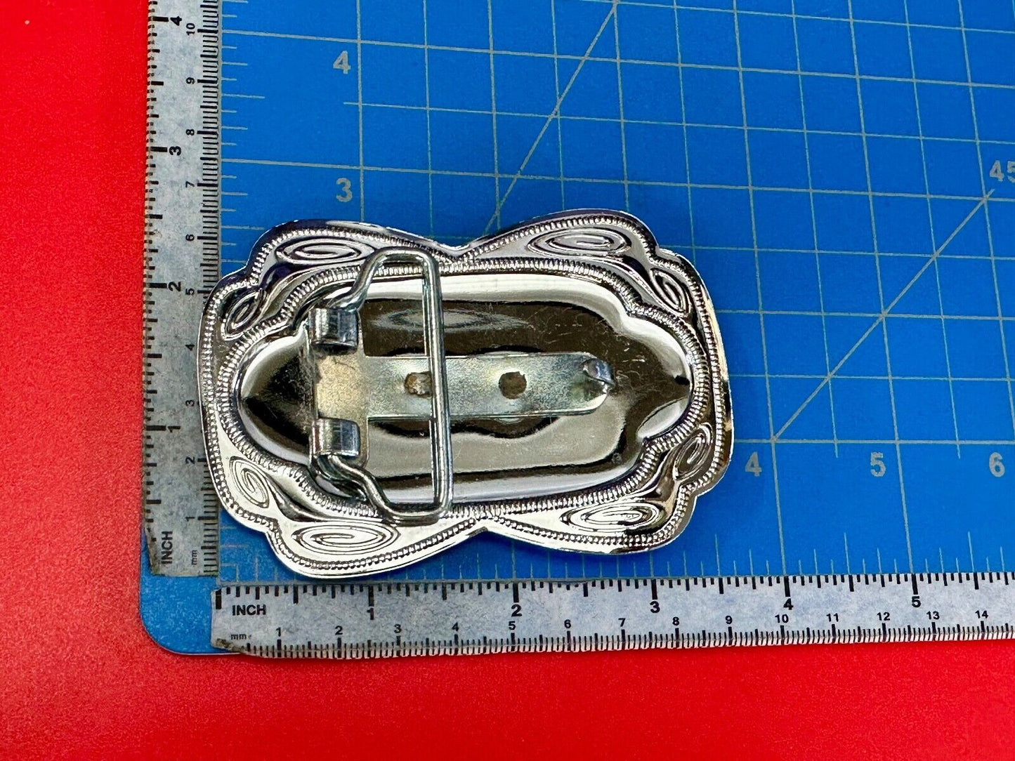 Beautiful Horse head / lucky horseshoe - two tone reflective belt buckle