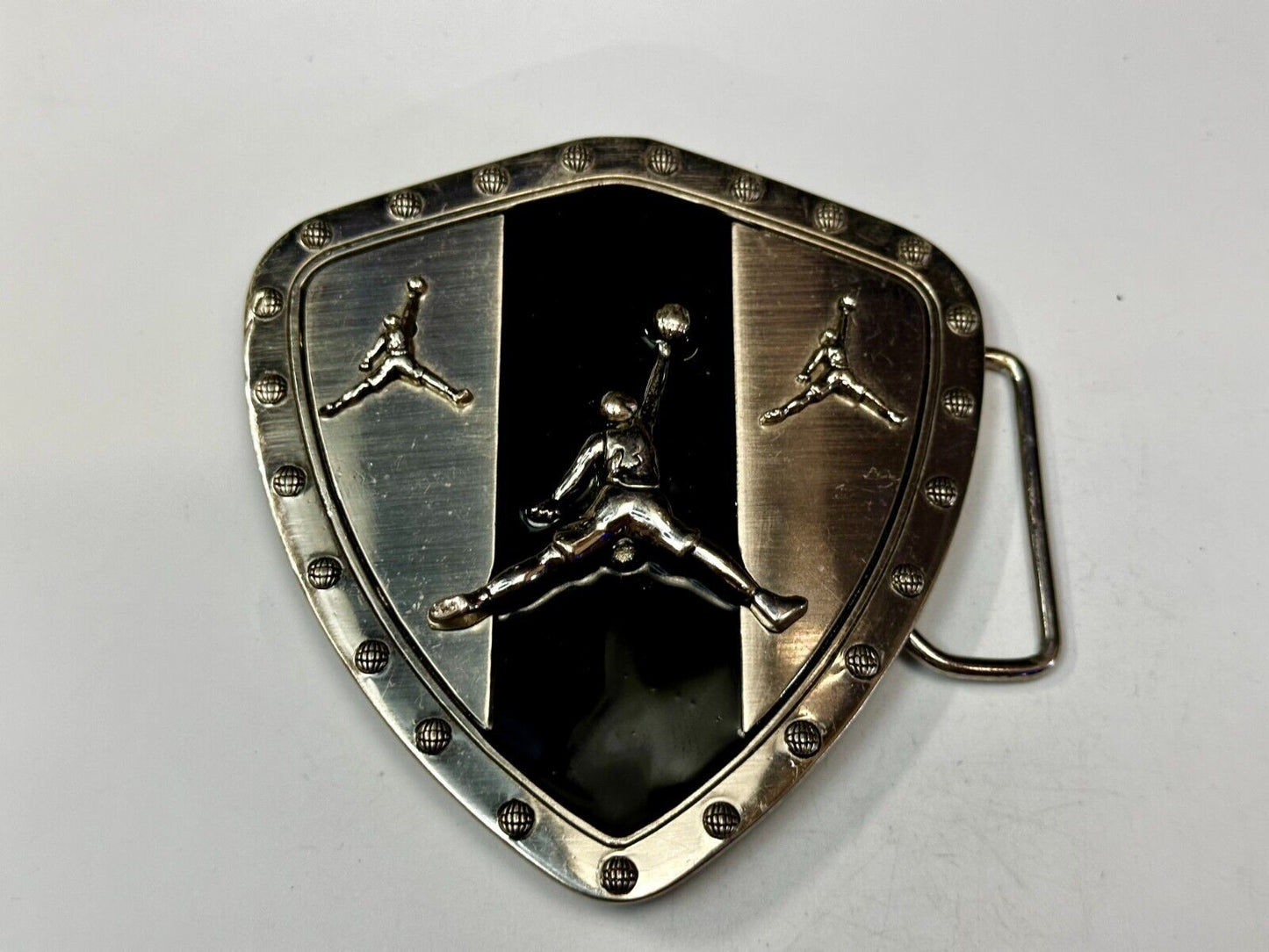Basketball Iconic Dunk Basket Jump Shot Silver & Black Color Belt Buckle