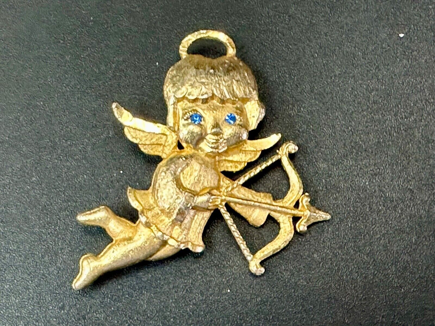Adorable Angle Cupid w/ blue eyes! Love Arrows Mamselle signed brooch pin