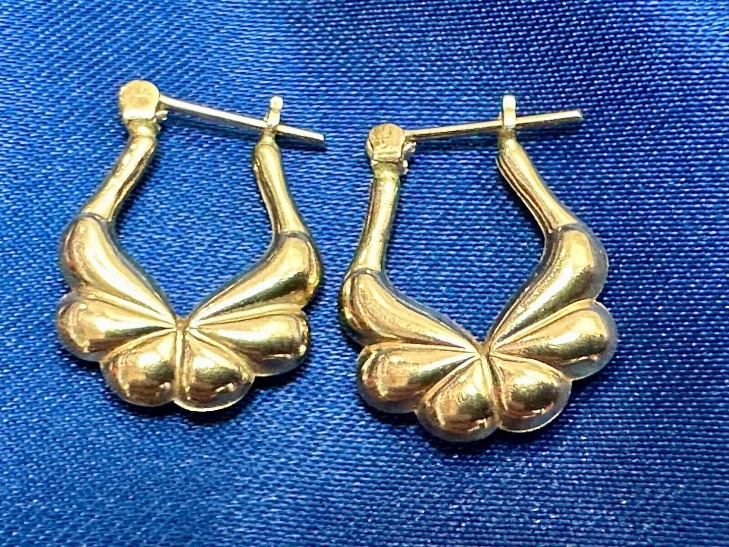 Vintage Art Deco 14K Polished Small Hoop Gold Earrings Puffy Ear Rings