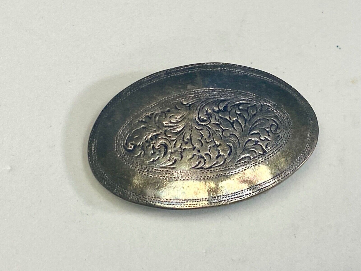 Taiwan Roc Marked Small Western Flower Swirl Silver Tone Belt Buckle