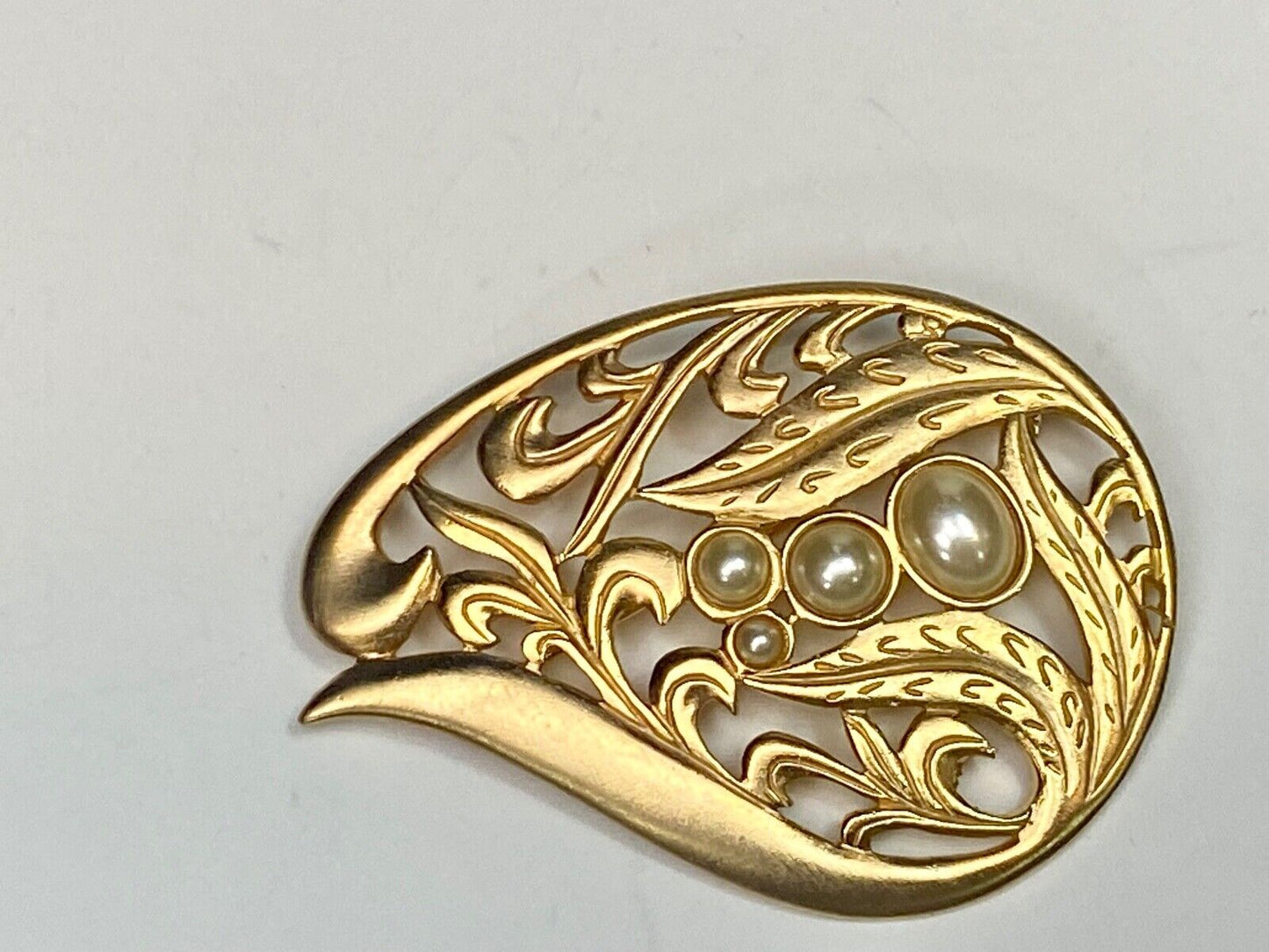 Art Nouveau Leaf Pearls Gold Tone Brooch Pin Costume Jewelry Signed Venue