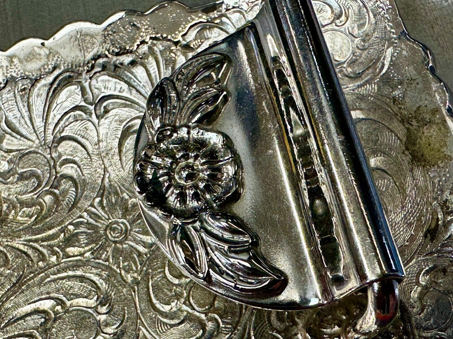 2004 Classic Select horsemanship CQHA Trophy belt buckle by Bob Berg