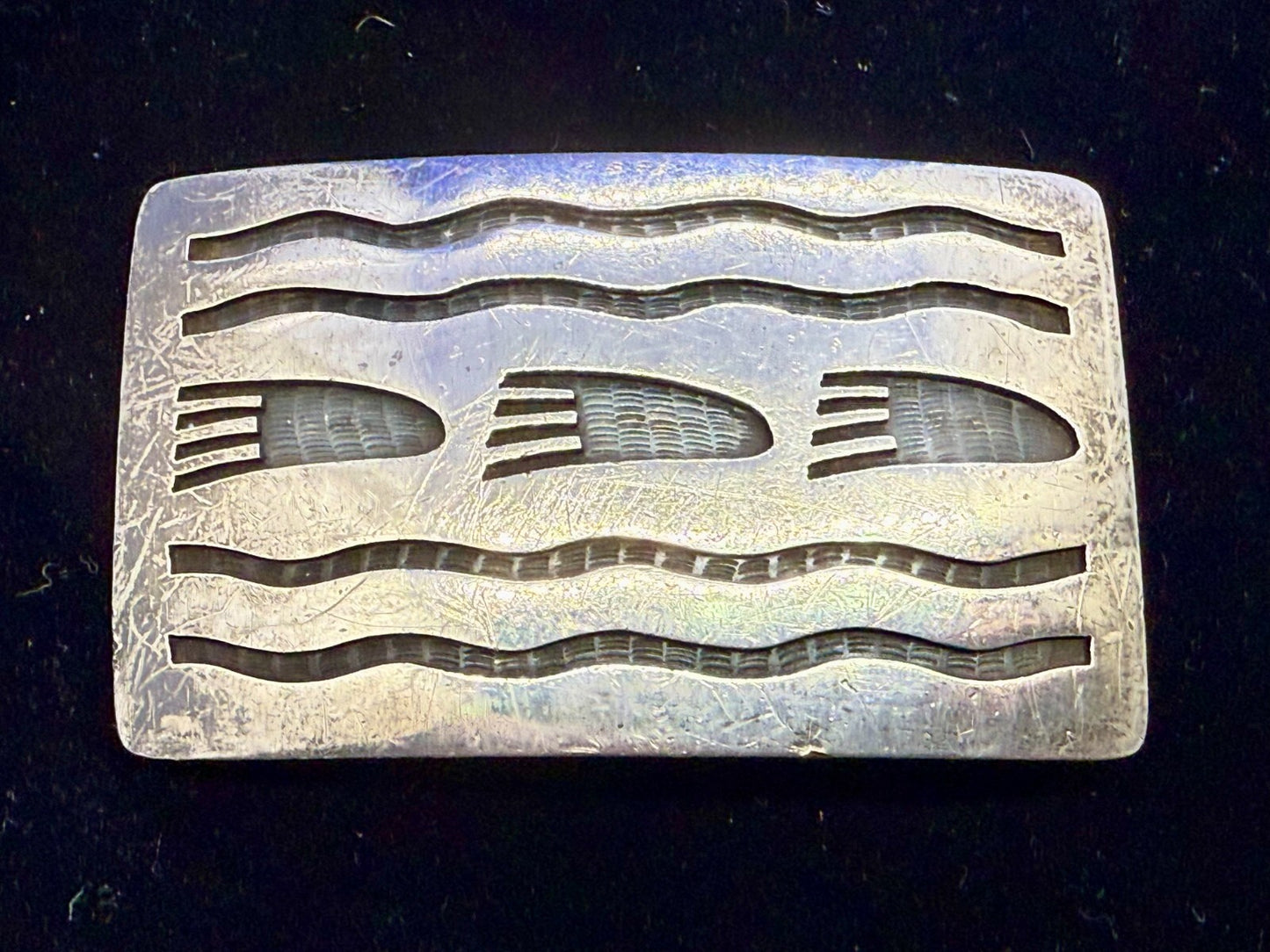 Bear Paw Print Native American Indian Art Pattern Belt Buckle - See Makers Marks