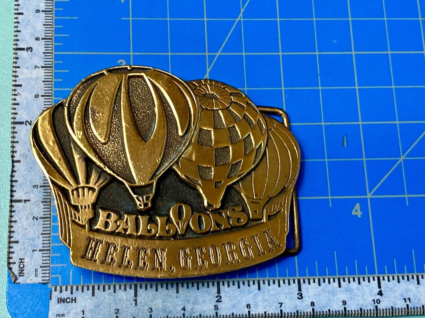 VINTAGE 70's HOT AIR Balloons Belt Buckle Helen Georgia Collectible Belt Buckle