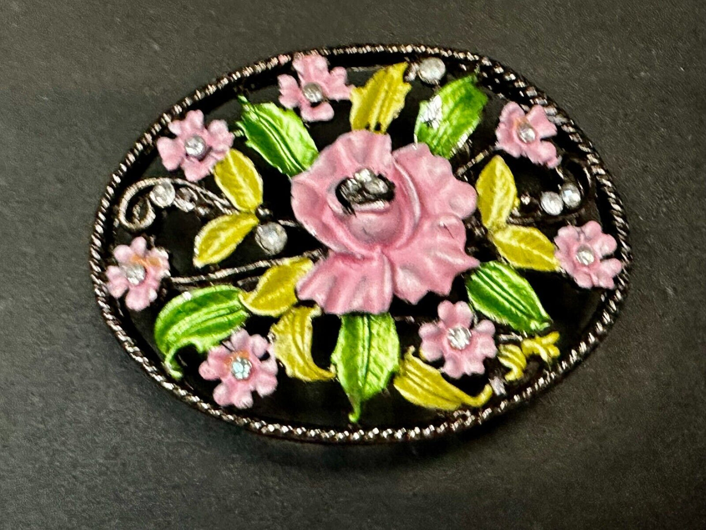 Beautiful Cutout Flower Themed See Through Rhinestone Accented Belt Buckle
