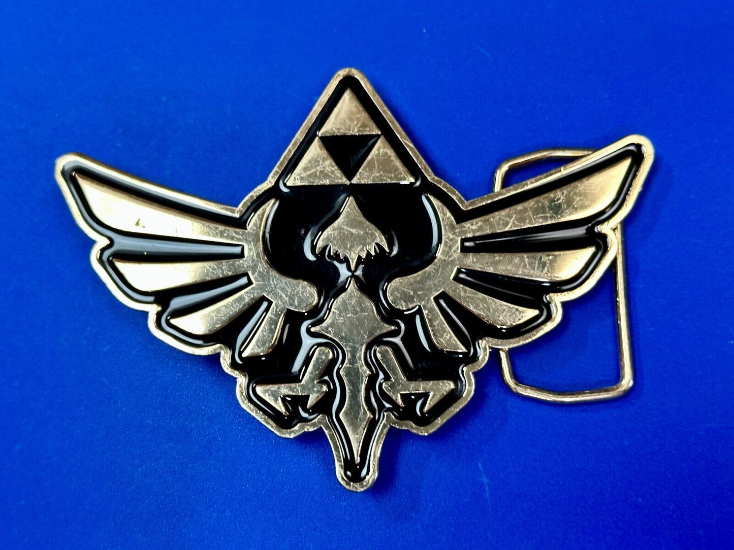 The Legend Of Zelda Black Golden Crest Triforce Nintendo 2014 Belt Buckle