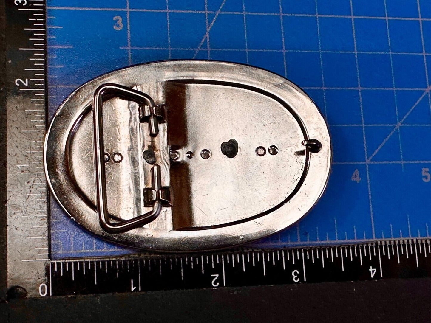 Tennis Racquet's Sports Fan's Vintage Two Tone Reflective Oval Belt Buckle