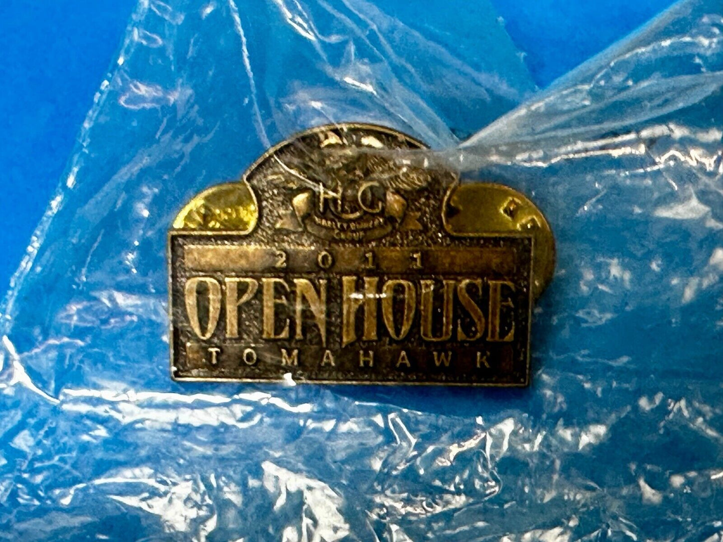2011 Tomahawk NOS HOG Harley Davidson Owners Group Pin for Jacket or Vest
