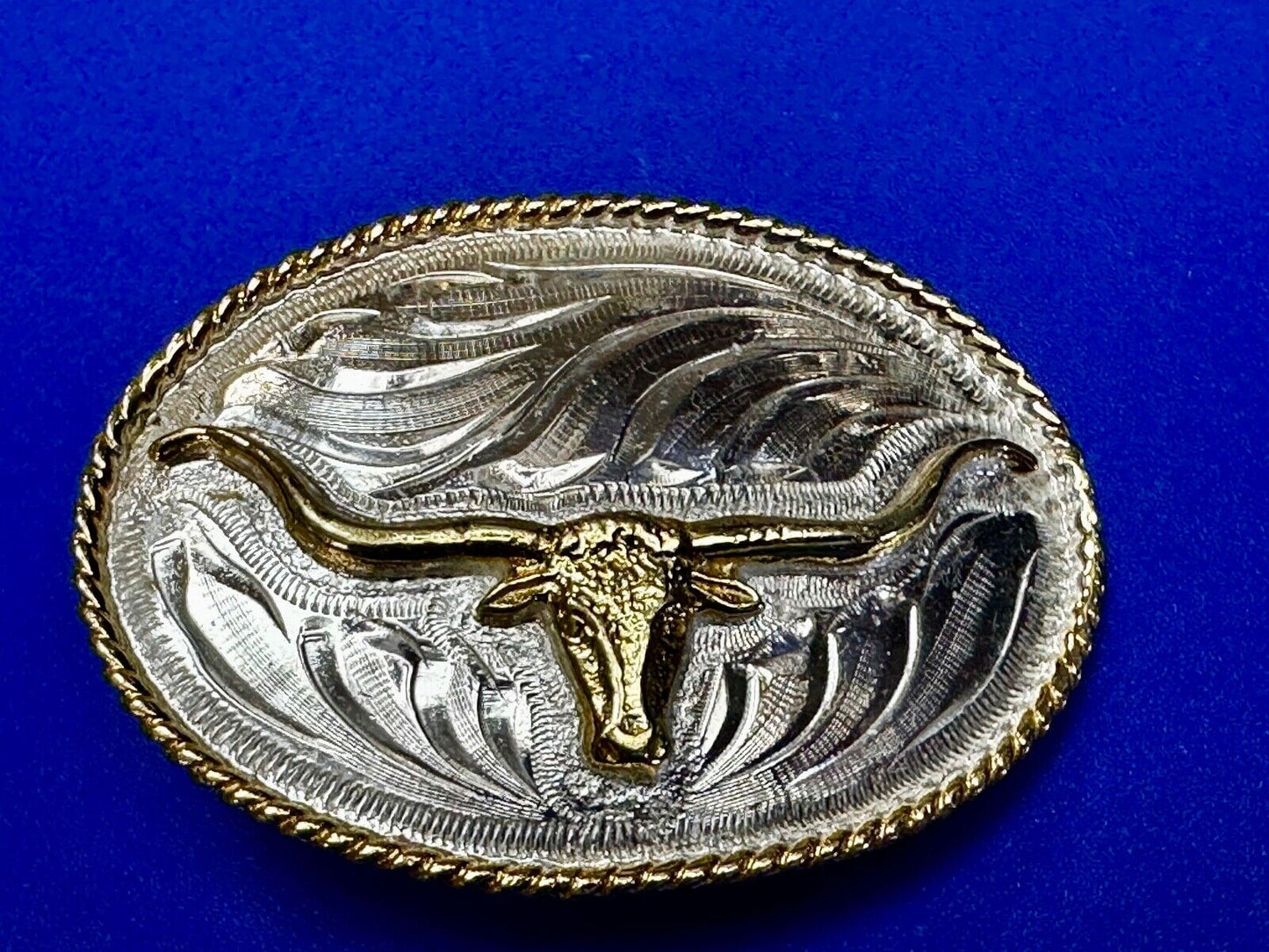 Beautiful Longhorn Western Cowboys Steer Vintage Two Tone Alpaca Mex Belt Buckle