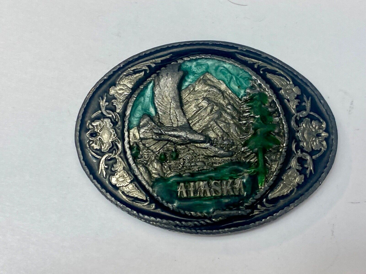 Vintage 1991 The State of Alaska Wildlife Nature belt buckle by Siskiyou