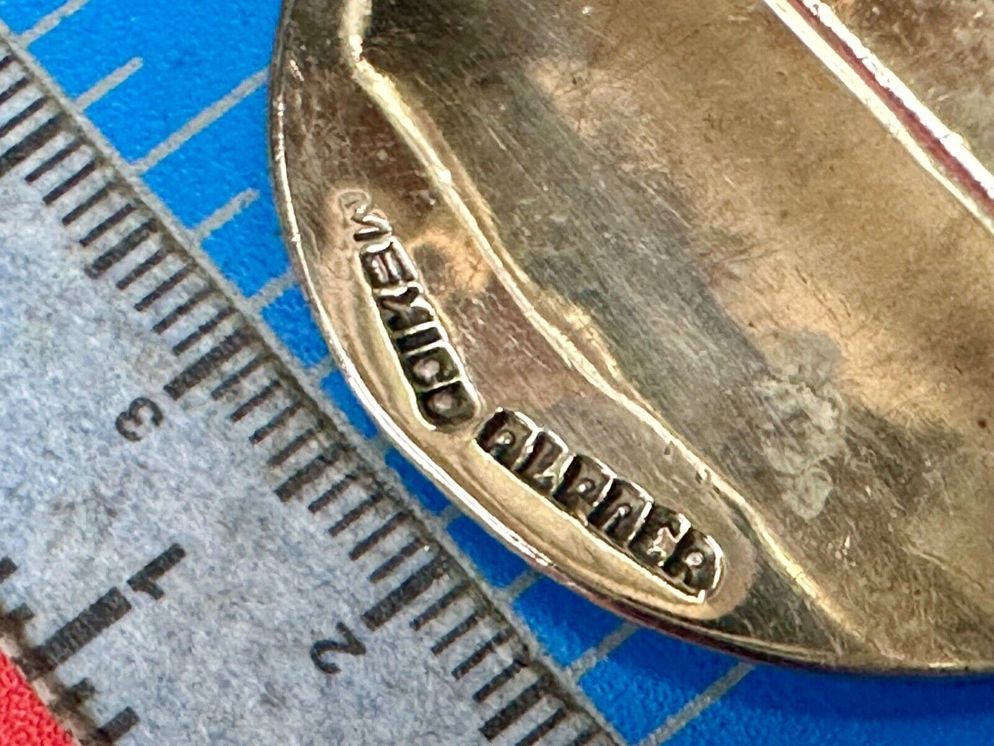 Vintage Alpaca Mexico Silver Tone Abalone Shell Pattern Oval belt buckle