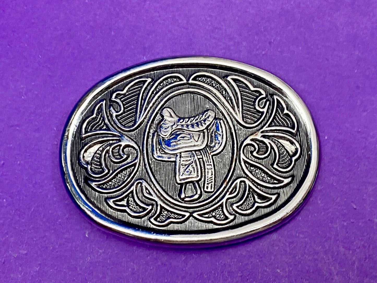 Vintage Avon Silver Tone Rodeo Cowboy Horse Saddle Western Belt Buckle (Q-2)