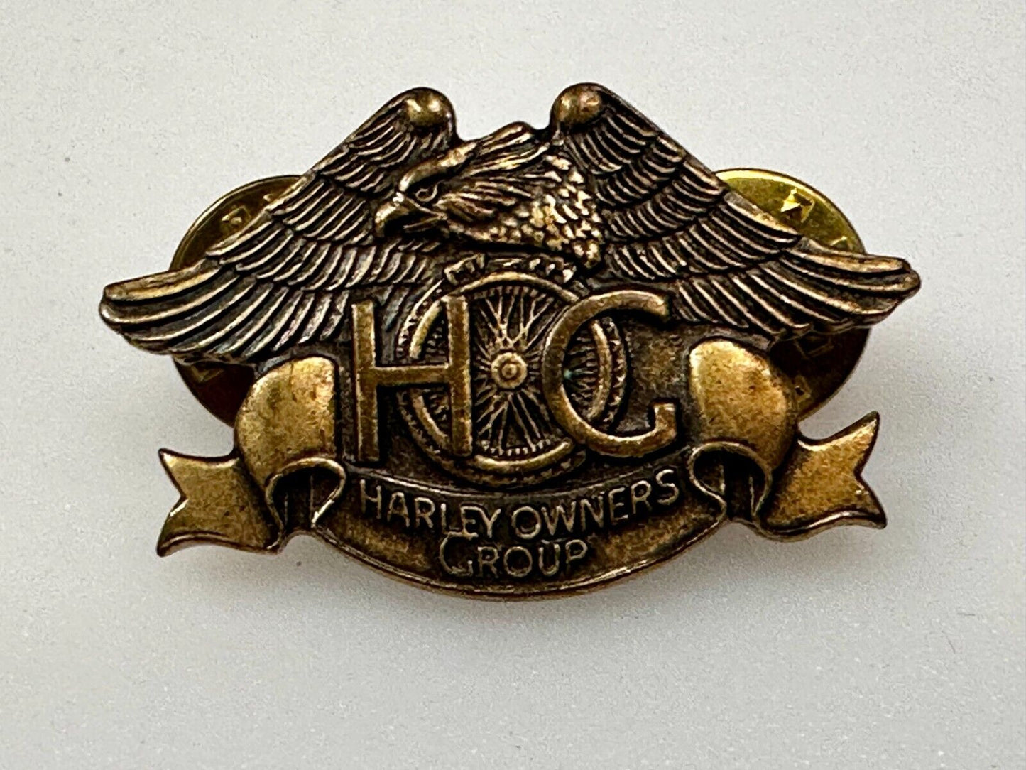 Vintage 1983 Harley Davidson Eagle Badge HOG Owners Group Jacket Vest Biker Pin