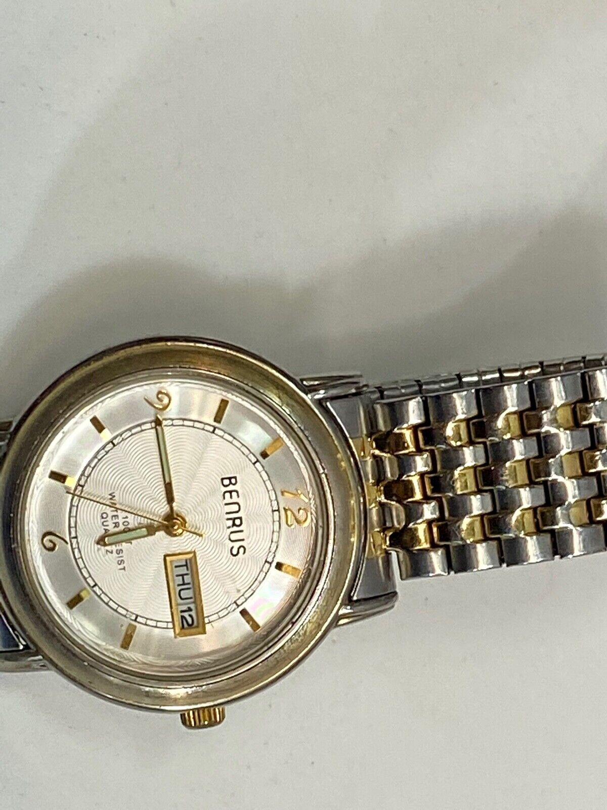 Benrus Day Date Bnw708 Two Tone Stretch Band Watch Working Well, Fresh Battery!