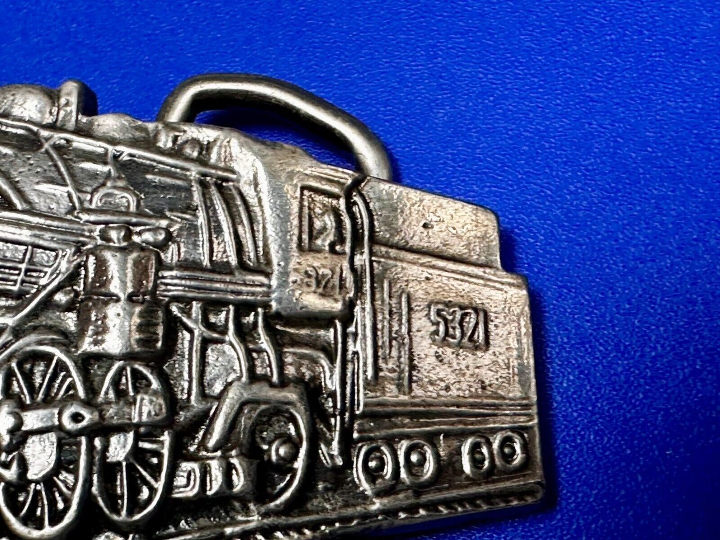 Train Locomotive Steam Engine RR RailRoad Vintage Figural Belt Buckle No. 2055