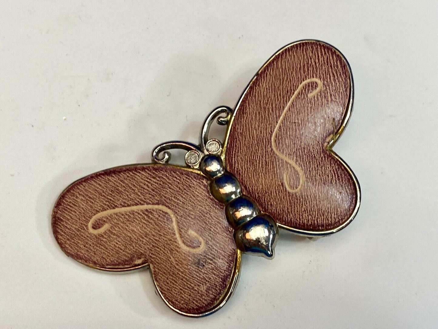 Beautiful large - 4" wide! Cut out figural Butterly, LX3060